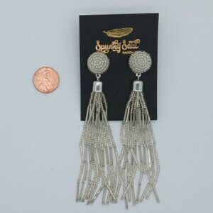 New Spunky Soul Handmade Silver and Creme Beaded Earrings